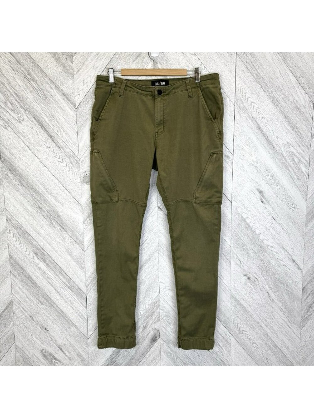 DU/ER Live Free Adventure Pants Mens 34x32 Loden Green DWR Performance Jogger